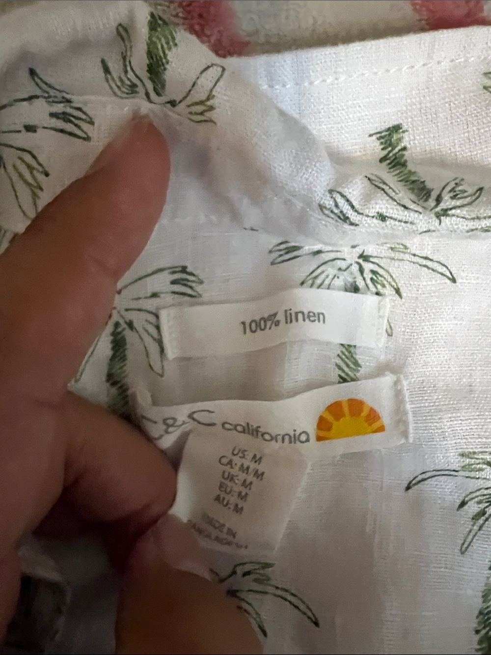 C&C California White Button-Down Shirt with Green Palm Print - Picture 2 of 4